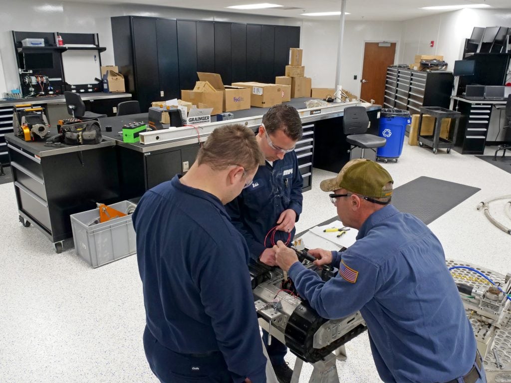 120618-Fab-01-1024x768 120618-FAB-01-1024X768