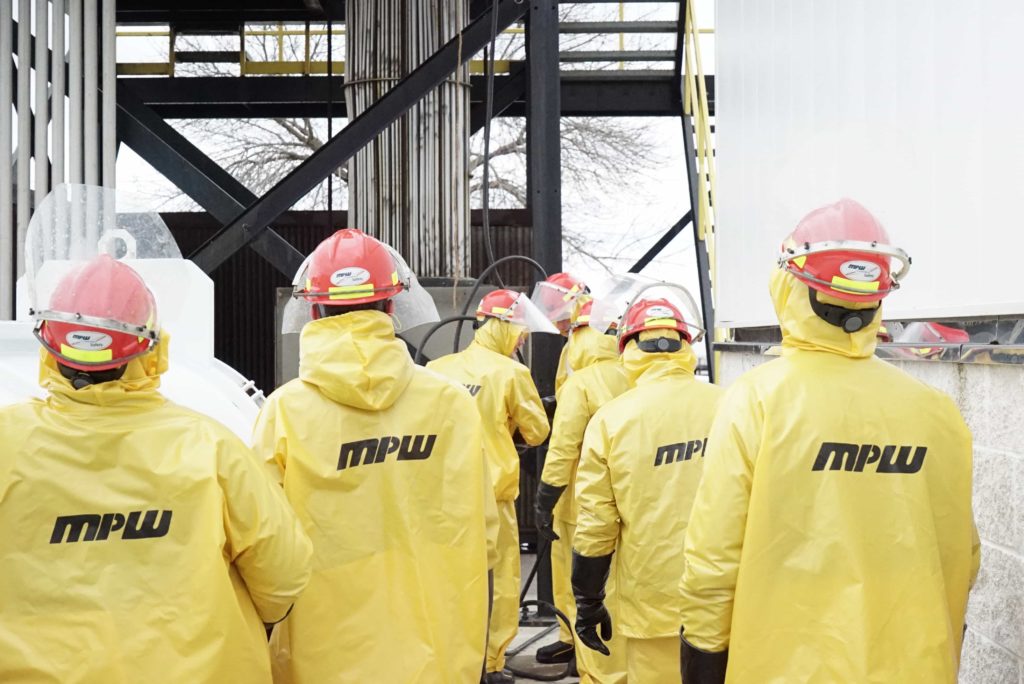 MPW员工安全准备